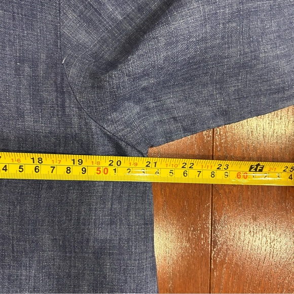 $169 Eileen Fisher Yarn-Dyed Handkerchief Organic Linen Shirt size large blue - Picture 9 of 11